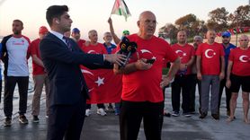 İstanbul'dan Gazze'ye Destek Yüzme Etkinliği