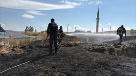 Kars'ta Terkedilmiş Evde Yangın Söndürüldü