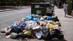 Karşıyaka'da Çöp Sorunu Devam Ediyor