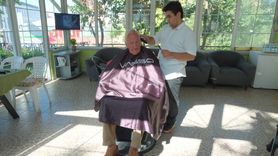 Kırklareli'de Kuaförler Huzurevi Ziyaretiyle Ahilik Haftası'nı Kutladı