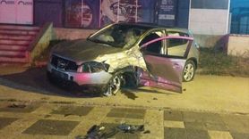 Kocaeli'de Trafik Kazası: 2 Yaralı