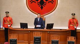 Niko Peleshi Arnavutluk Meclis Başkanı Oldu