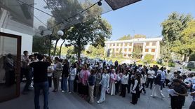 Özbekistan'da Türkçe Yeterlik Sınavı'na Yoğun İlgi