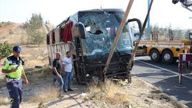 Şanlıurfa'da Yolcu Otobüsü Devrildi, 30 Yaralı