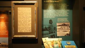 Zeki Müren'in Kişisel Eşyaları Antalya'da Sergileniyor