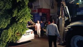 Antalya Demre'de Sağanak ve Hortum Zarar Yarattı