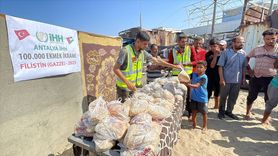 Antalya İHH'dan Gazze'ye 100 Bin Ekmek Desteği
