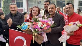 Avrupa Şampiyonu Boksör Yonca Gül Yılmaz Coşkuyla Karşılandı