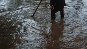 Aydın'da Sağanak Yağış Trafiği Olumsuz Etkiledi