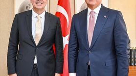 Bakan Ersoy, Antalyaspor Başkanı Perçin ile Bir Araya Geldi