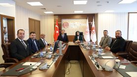 Bakan Göktaş, AK Parti Heyetiyle Sosyal Politikalarda İşbirliği Yaptı