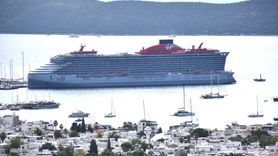 Bodrum'a Resilient Lady Kruvaziyeri Geliyor