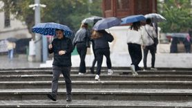 Bursa'da Sağanak Yağış Başladı