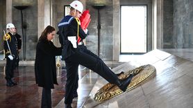 Cumhurbaşkanlığı Senfoni Orkestrası Anıtkabir'i Ziyaret Etti