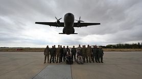 Gaziler Konya 3. Ana Jet Üssü'nde Türk Yıldızları ve SOLOTÜRK ile Buluştu