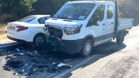 İzmir'de Trafik Kazası: 6 Yaralı