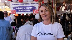 İzmirli Dönerci, 29 Ekim'de Çocukları Sevindiriyor