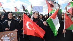 Kars'ta Filistin'e Destek İçin Yürüyüş Düzenlendi