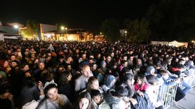 Kars'ta Yaşayan Miras Festivali'nde Kıraç Konser Verdi