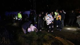 Kastamonu'da Tur Midibüsü Devrildi