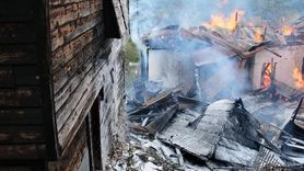 Kastamonu'da Yangın: İki Ev Zarar Gördü