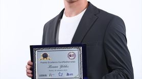 Kenan Yıldız ve Servet Yardımcı, Akdeniz Mükemmeliyet Ödülleri'nde Ödüllendirildi