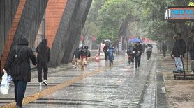 Kırklareli'de Sağanak Yağış ve Rüzgar Etkili