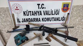 Kütahya'da Kaçak Kazı Soruşturması: 9 Şüpheli Suçüstü Yakalandı