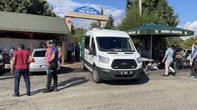 Mersin'de Minibüs Kazasında Hayatını Kaybedenlerin Cenazesi Defnedildi