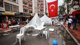 Mersin'de Sağanak Yağış ve Şiddetli Rüzgar Festivali Sona Erdirdi