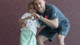 Milli Futbolcular Otizmli Çocuklara Destek Veriyor