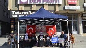 Muş'ta Evlatlarına Kavuşmak İsteyen Ailelerin Eylemi Devam Ediyor