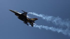 SOLOTÜRK Pamukkale'de Unutulmaz Bir Gösteri Uçuşu Gerçekleştirdi