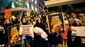 Üsküdar'da McDonald's'a Karşı Protesto