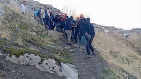 Van Kalesi'nde Kayalık Alandan Düşen Kişi Kurtarıldı