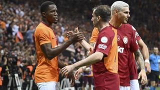Galatasaray, 45 Sezon Sonra Bir İlki Gerçekleştirdi