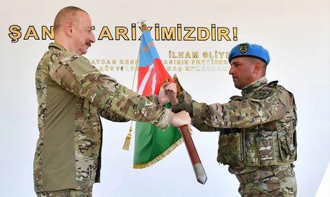 Azerbaycan Cumhurbaşkanı İlham Aliyev, Ordunun Güçlendirilmesi İçin İlave Adımlar Attıklarını Açıkladı