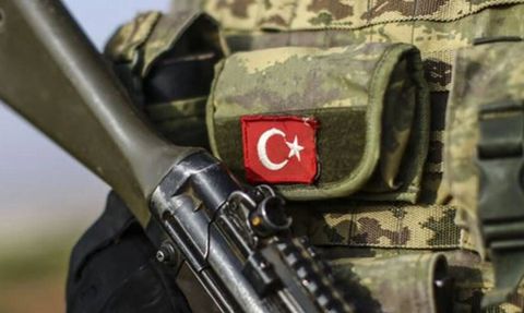 Cumhuriyet yazarı Barış Terkoğlu, TSK içindeki tarikat yapılanmalarını yazdı