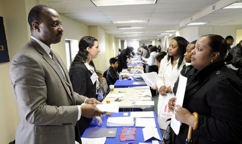 ABD İşsizlik Maaşı Başvuruları İki Ayın En Düşük Seviyesine Geriledi