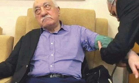 ABD'de FETÖ Üyeleri Arasındaki Kavga Gülen'in İadesini Tetikleyebilir
