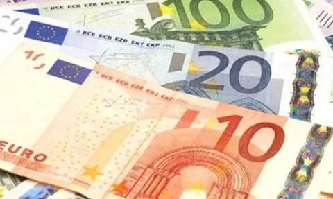 Almanya'da 'Ebeveyn Parası' Tartışmaları Devam Ediyor