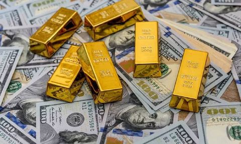 Altın ve doları boşverin! Her söylediği harfiyen çıkan Mert Başaran duyurdu: Ufak ufak toplayın! 25 lira birden artacak