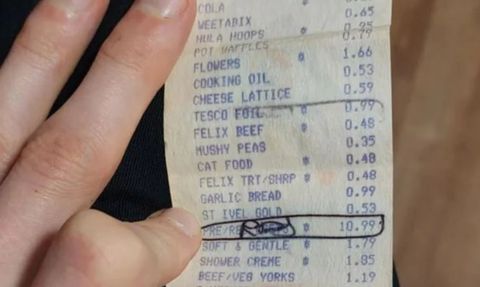 1997'de İngiltere'de Yapılan Bir Alışverişin Fiyşi Sosyal Medyada Gündem Oldu