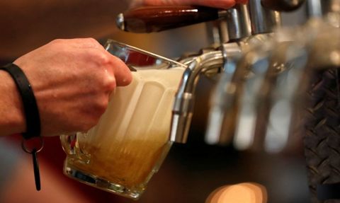 Gençler Arasında Sarhoş Olana Kadar İçme Alışkanlığı Azalıyor