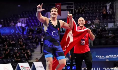 Cemal Yusuf Bakır Dünya Şampiyonu Oldu