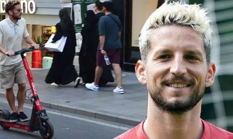 Galatasaray'ın Yıldız Futbolcusu Dries Mertens Elektrikli Scooter Kullanıyor