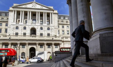 İngiltere Merkez Bankası Faiz Oranını Artırdı