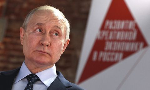 Putin, Rusya'da Yabancı Araç Alımının Azaltılmasını İstedi