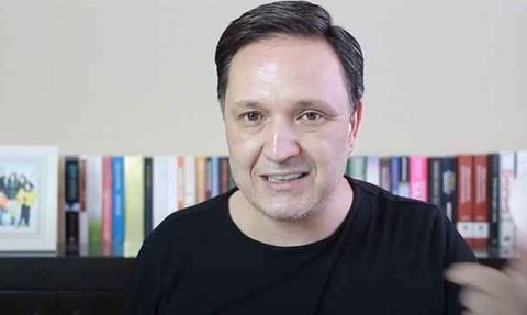 Ekonomist Selçuk Geçer'den ev ve araba sahibi olmak isteyenlere kritik uyarı: Birinin fiyatı uçacak diğeri çakılacak