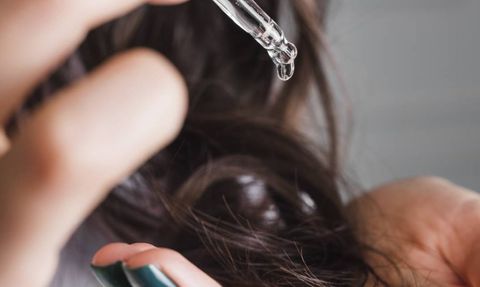 Sirke Saça Nasıl Uygulanmalı? Saç Dökülmesini Durdurmanın Doğal Yolu